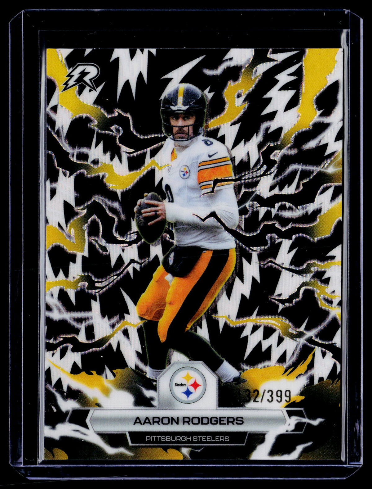 2025 Topps Resurgence #83 Aaron Rodgers Black & White Surge Refractor #/399